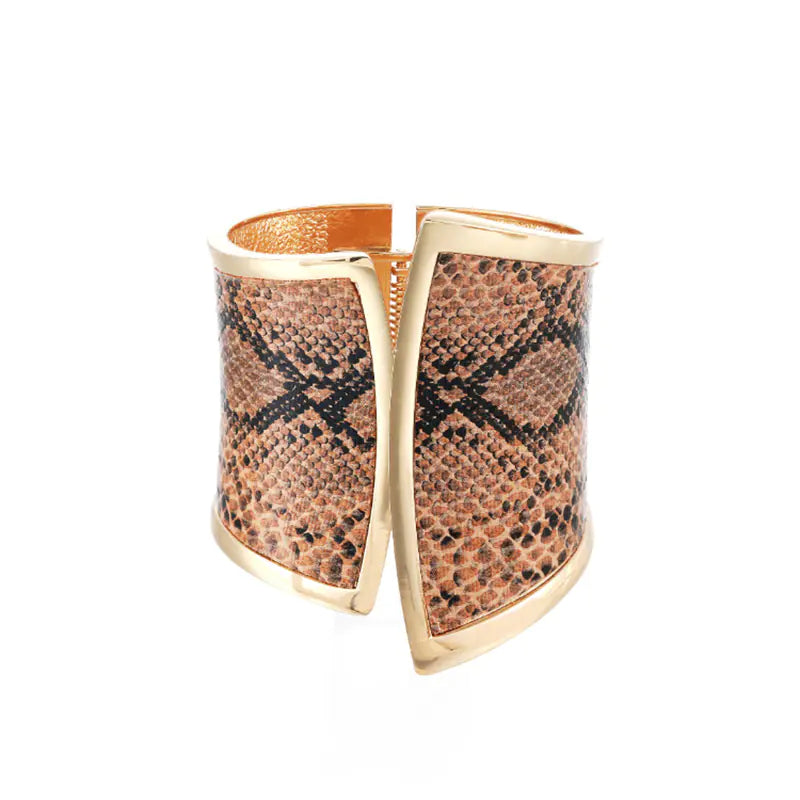 Asymmetrical Snake Pattern Alloy Bracelet for Women